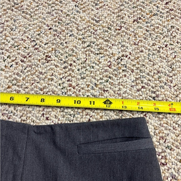 The Limited Gray 2 Piece Blazer & Slacks. EUC. Y2K. Size 8 - Picture 14 of 16